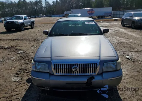 2006 Mercury Grand Marquis Gs z USA, uszkodzony, nr VIN 2MEFM74WX6X651585